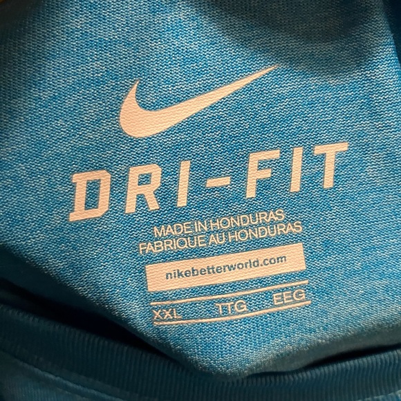 Active wear t-shirts. Great condition - Picture 10 of 16